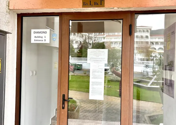 Апартамент Marina - Diamond Complex *